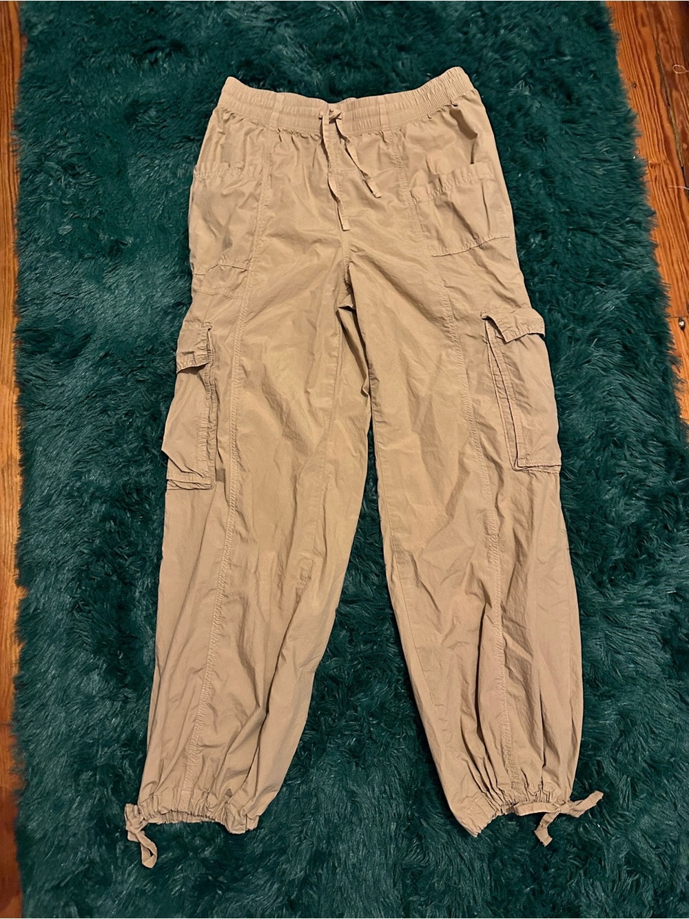 Aerie Beige Cargo Jogger Pants Size Medium